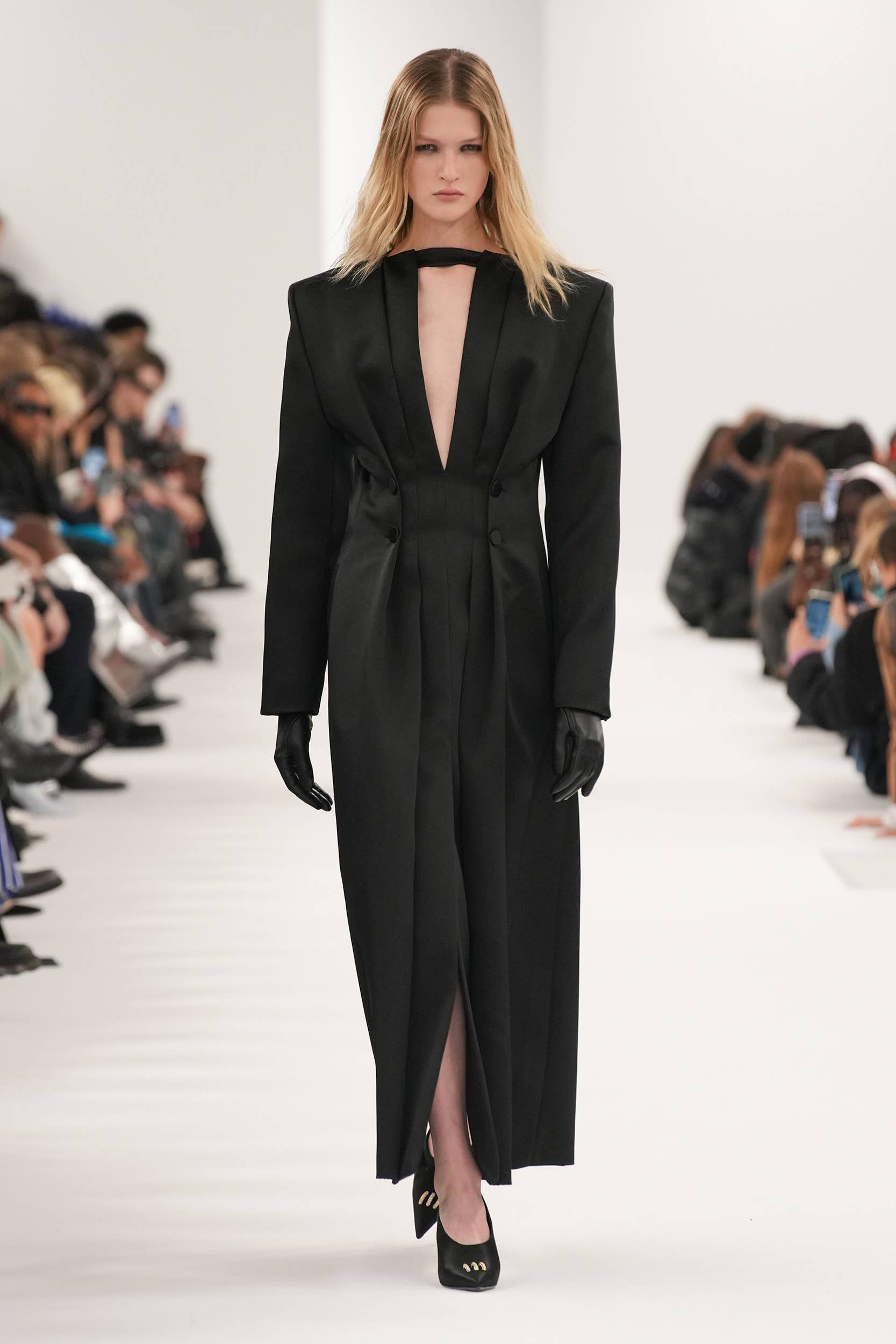 Could Matthew Williams' Givenchy Be the Next Big Red Carpet Brand