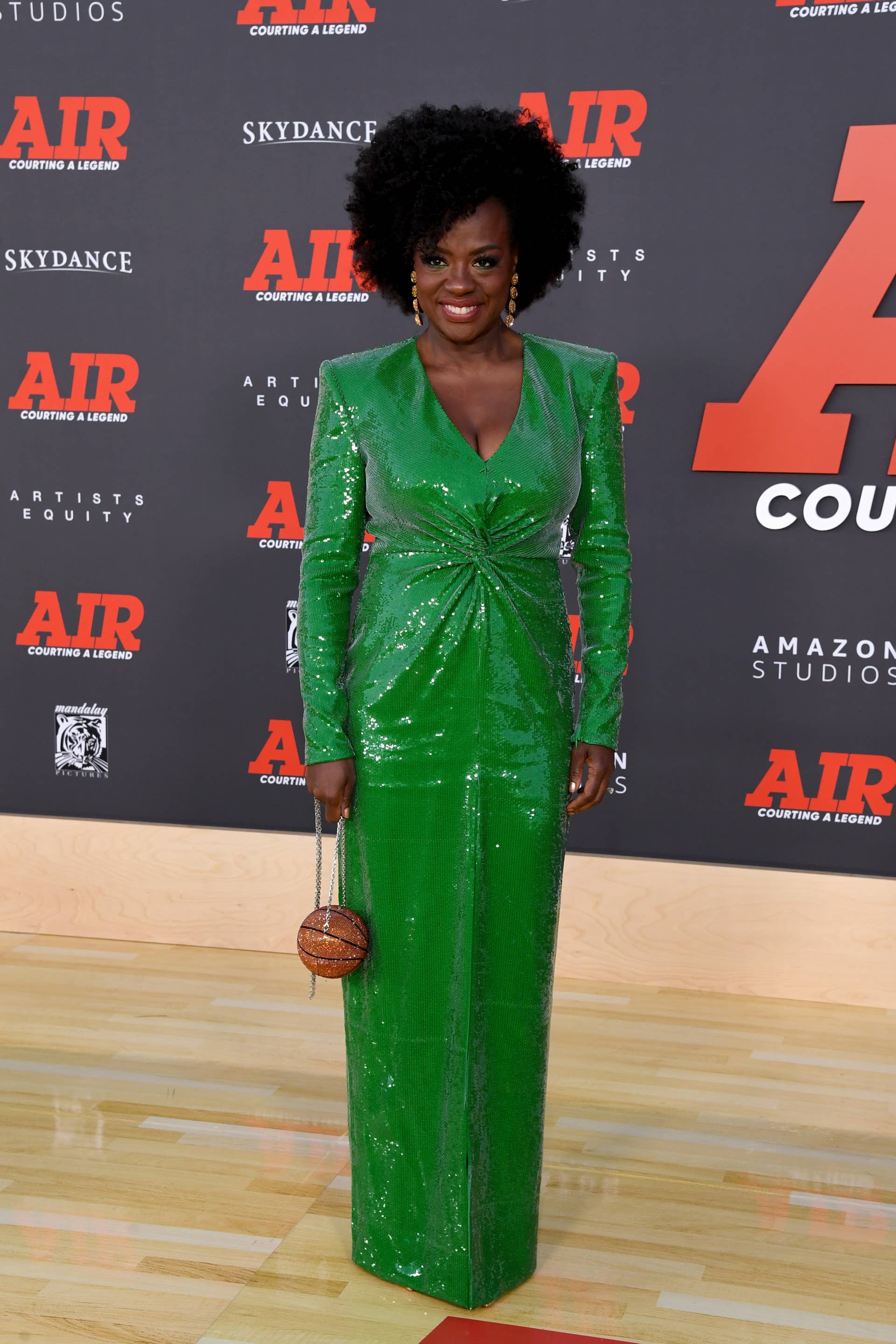 viola davis green dress Viola Davis Has a Subtle Take on Themed Dressing at the 'Air' Premiere