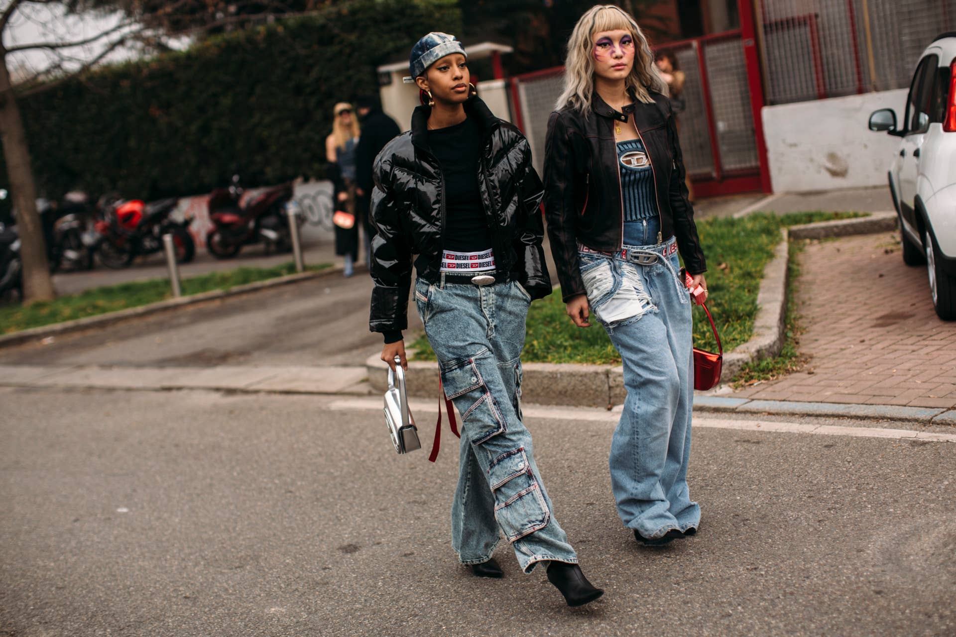 low-rise-baggy-jeans-street-
