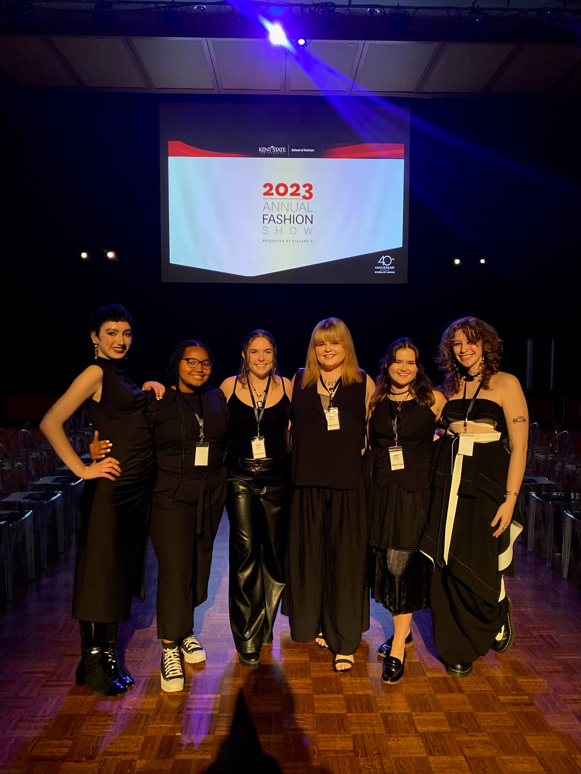 What It's Like Working Backstage at a Fashion School Runway Show - Fashionista What It's Like Working Backstage at a Fashion School Runway Show - Fashionista