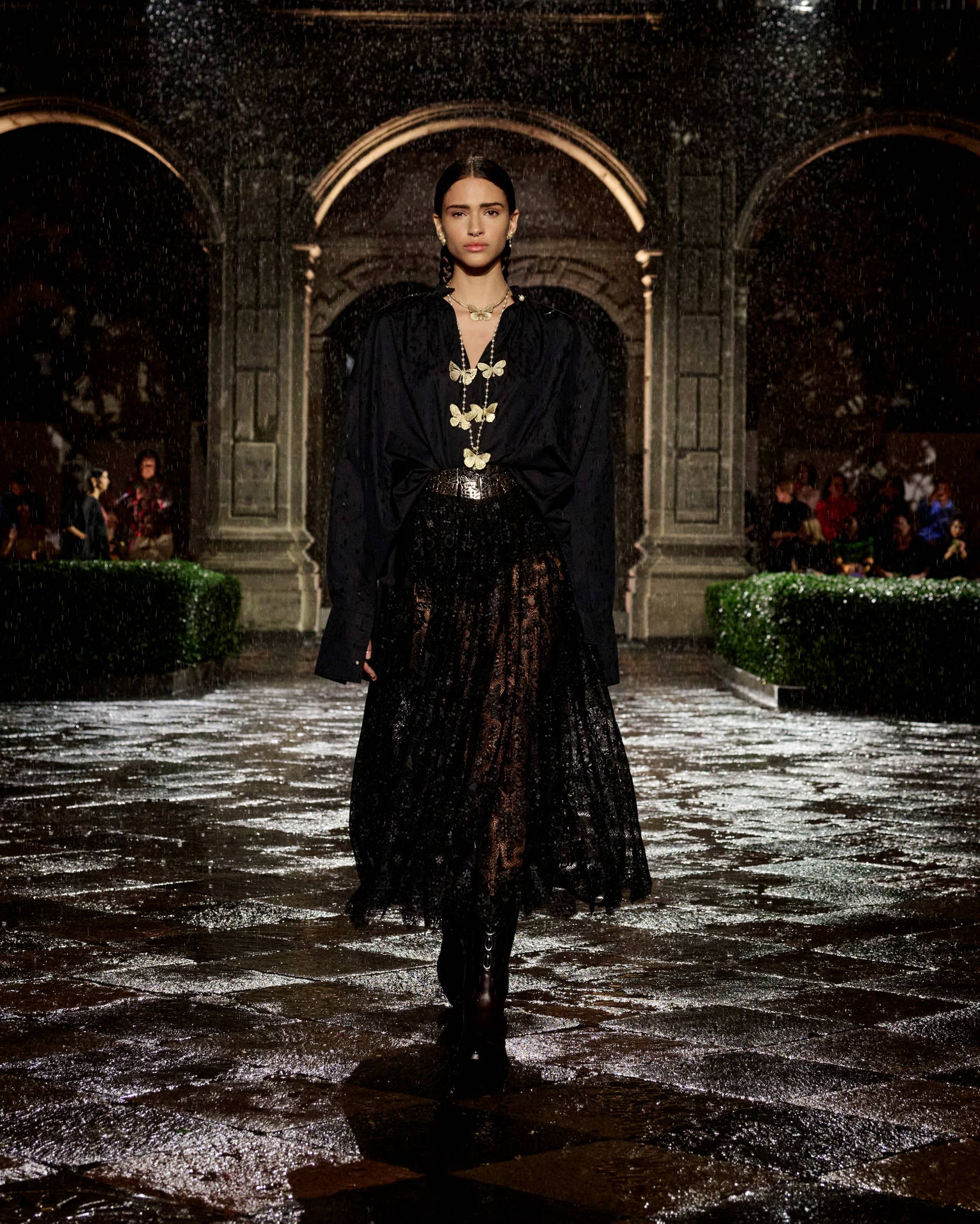 Dior Collaborates With Mexican Artisans for Cruise 2024 - Fashionista