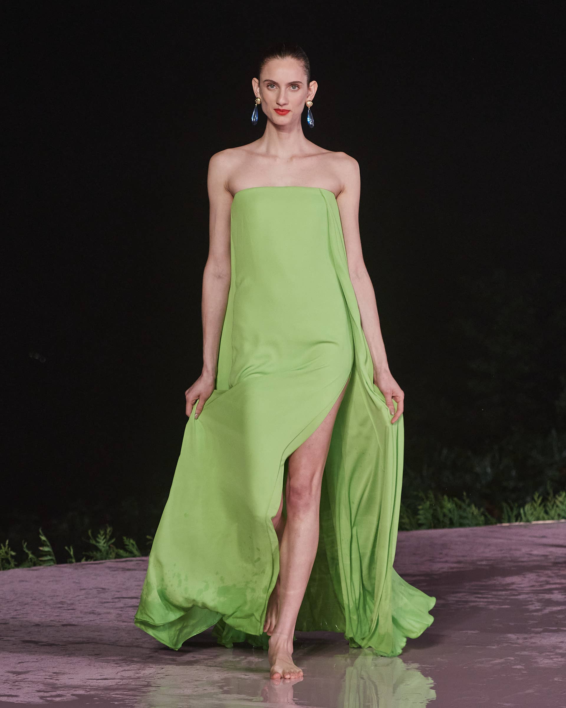 Carolina Herrera Goes Sexy for Resort 2024 in Rio - Fashionista Carolina Herrera Goes Sexy for Resort 2024 in Rio - Fashionista