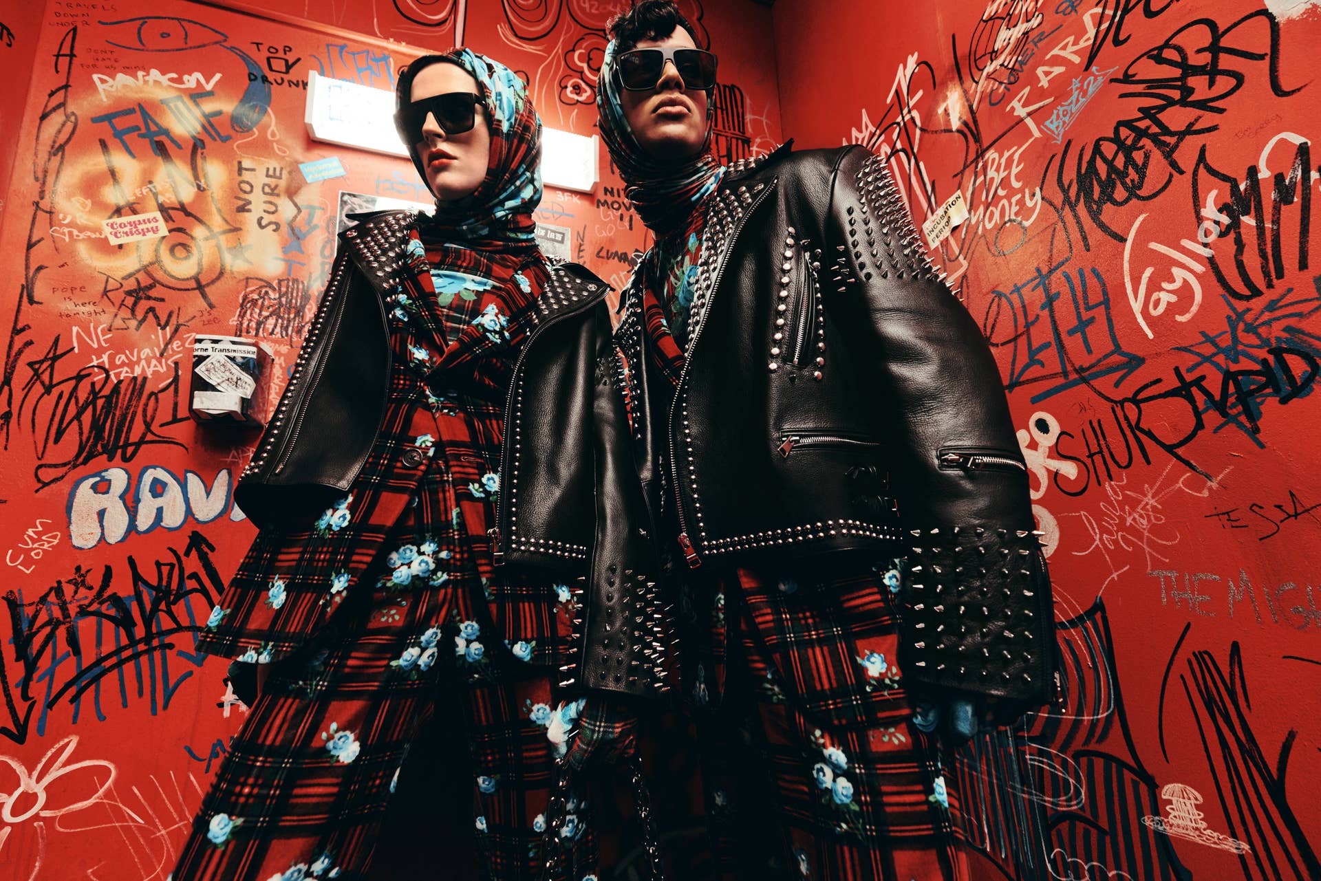 Tommy Hilfiger X Richard Quinn Is Here - Fashionista