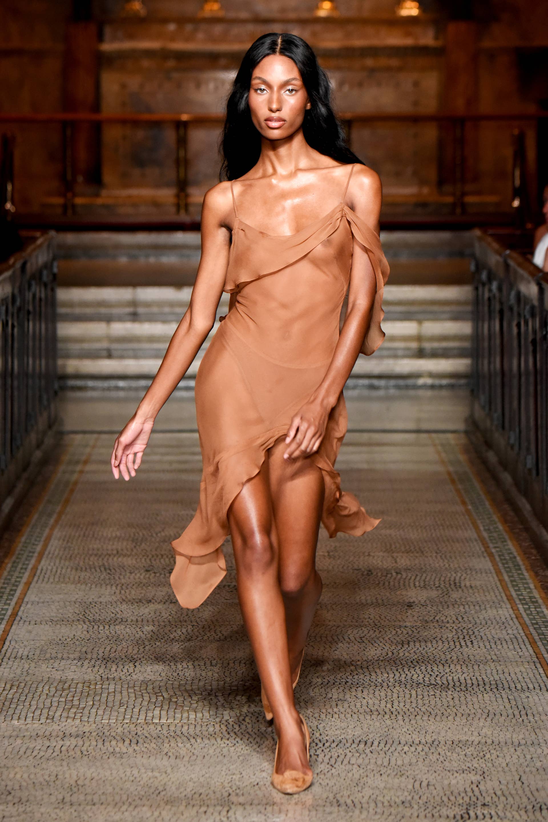Mirror Palais Makes a Heavenly New York Fashion Week Debut for Spring 2023  - Fashionista