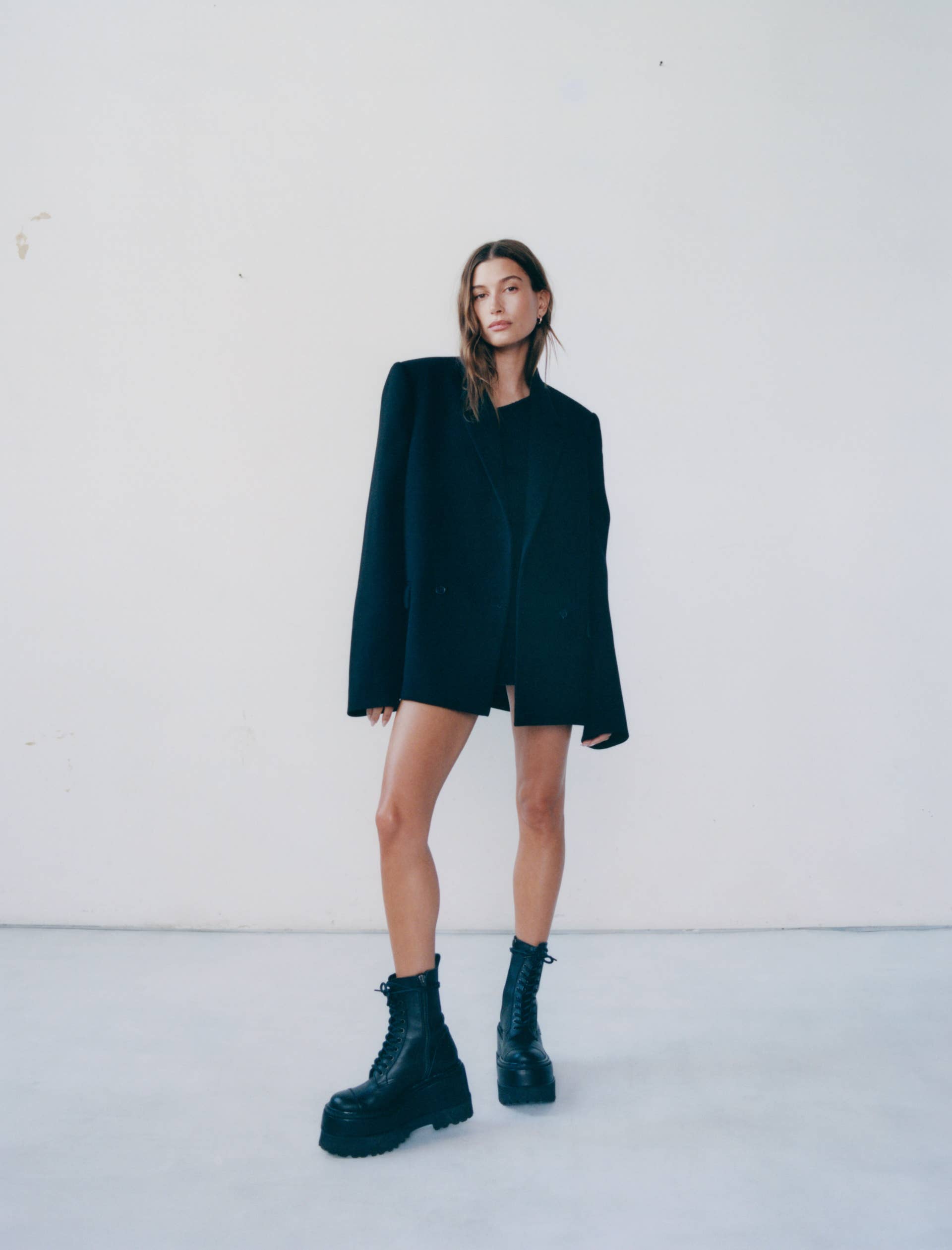 Hailey Bieber and Wardrobe.NYC's New Collaboration Is a Minimalist's ...