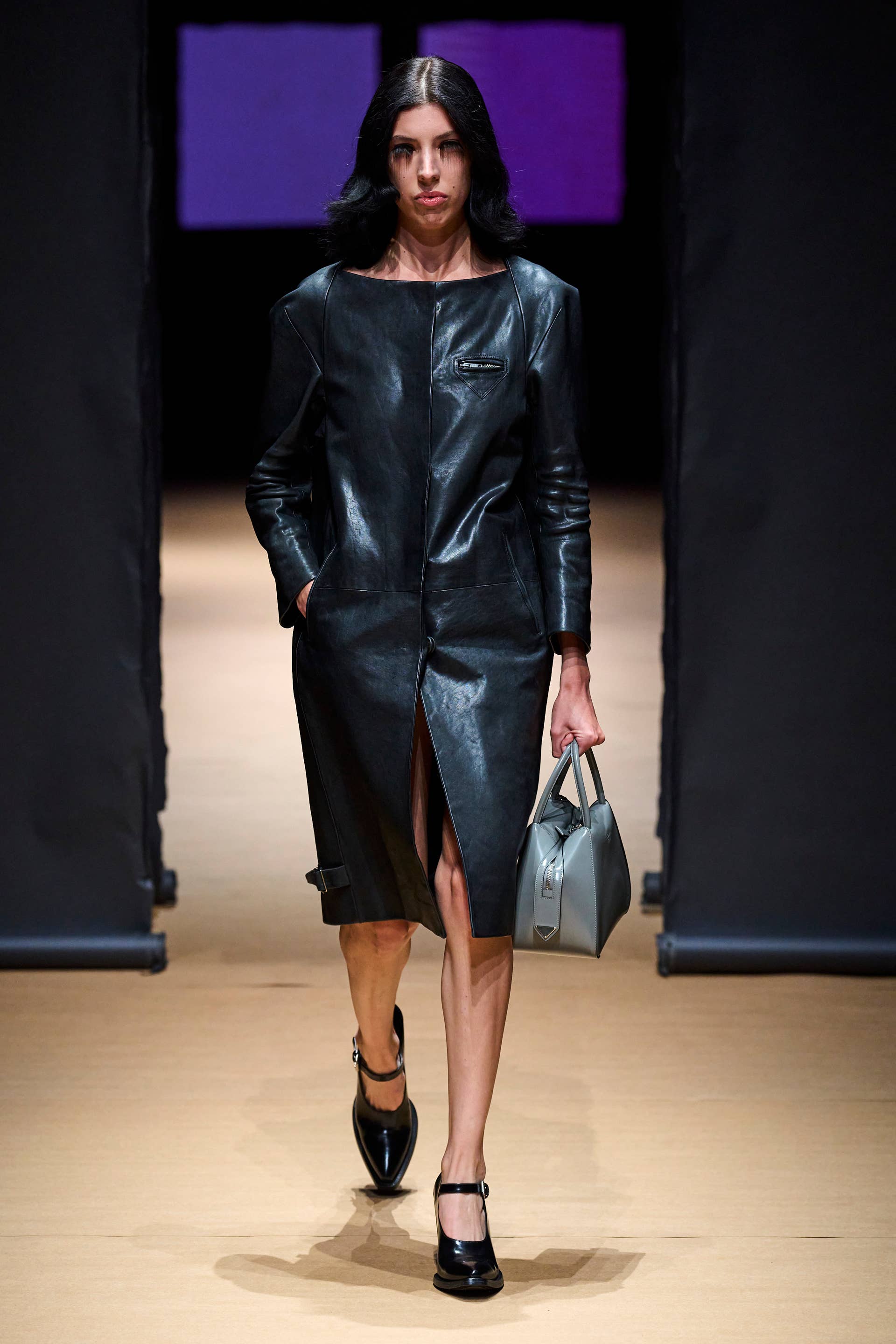 Prada Is Bringing Back Skinny Pants for Spring 2023 - Fashionista