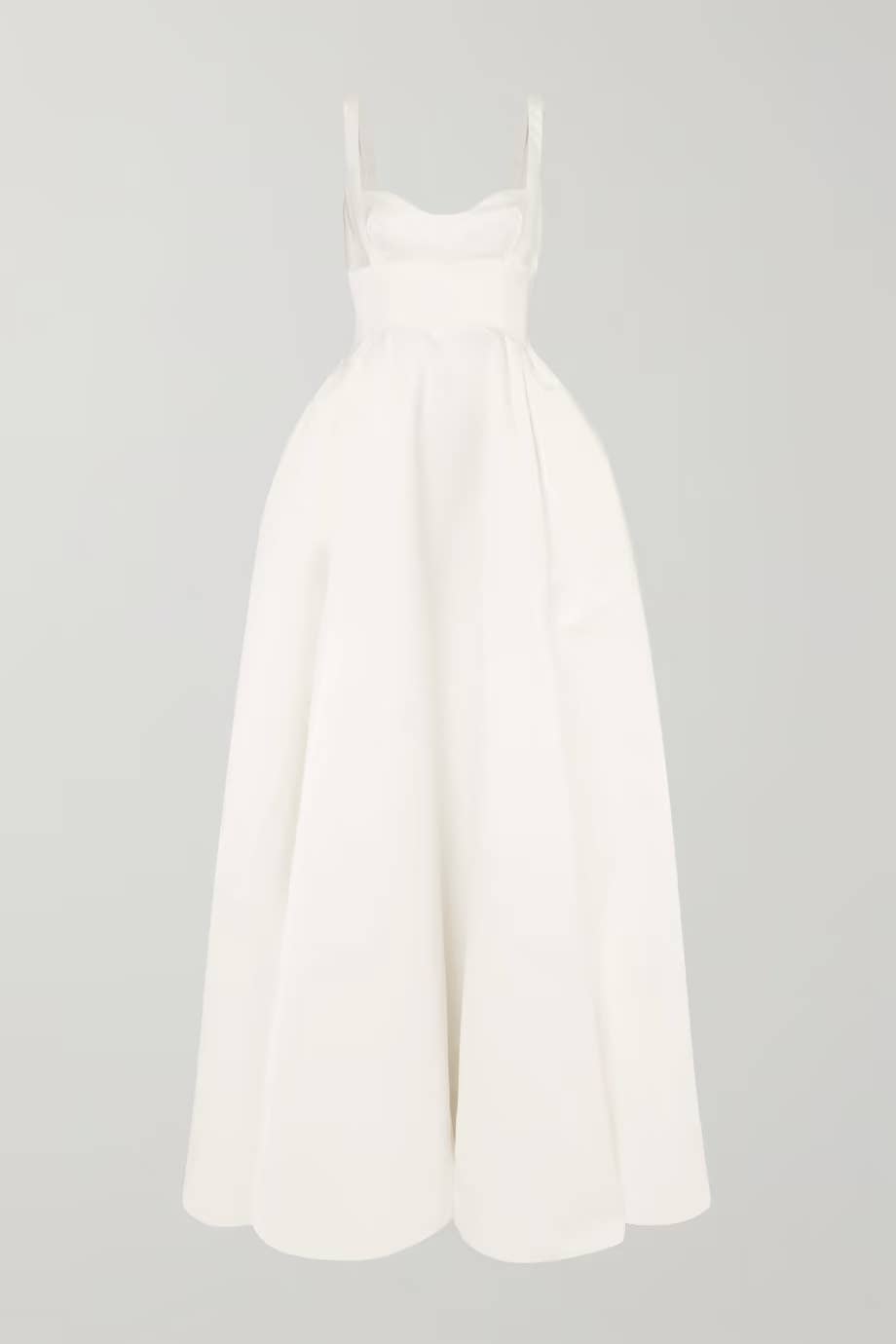Great Outfits in Fashion History: Audrey Hepburn's Famous White Gown in  'Sabrina' - Fashionista