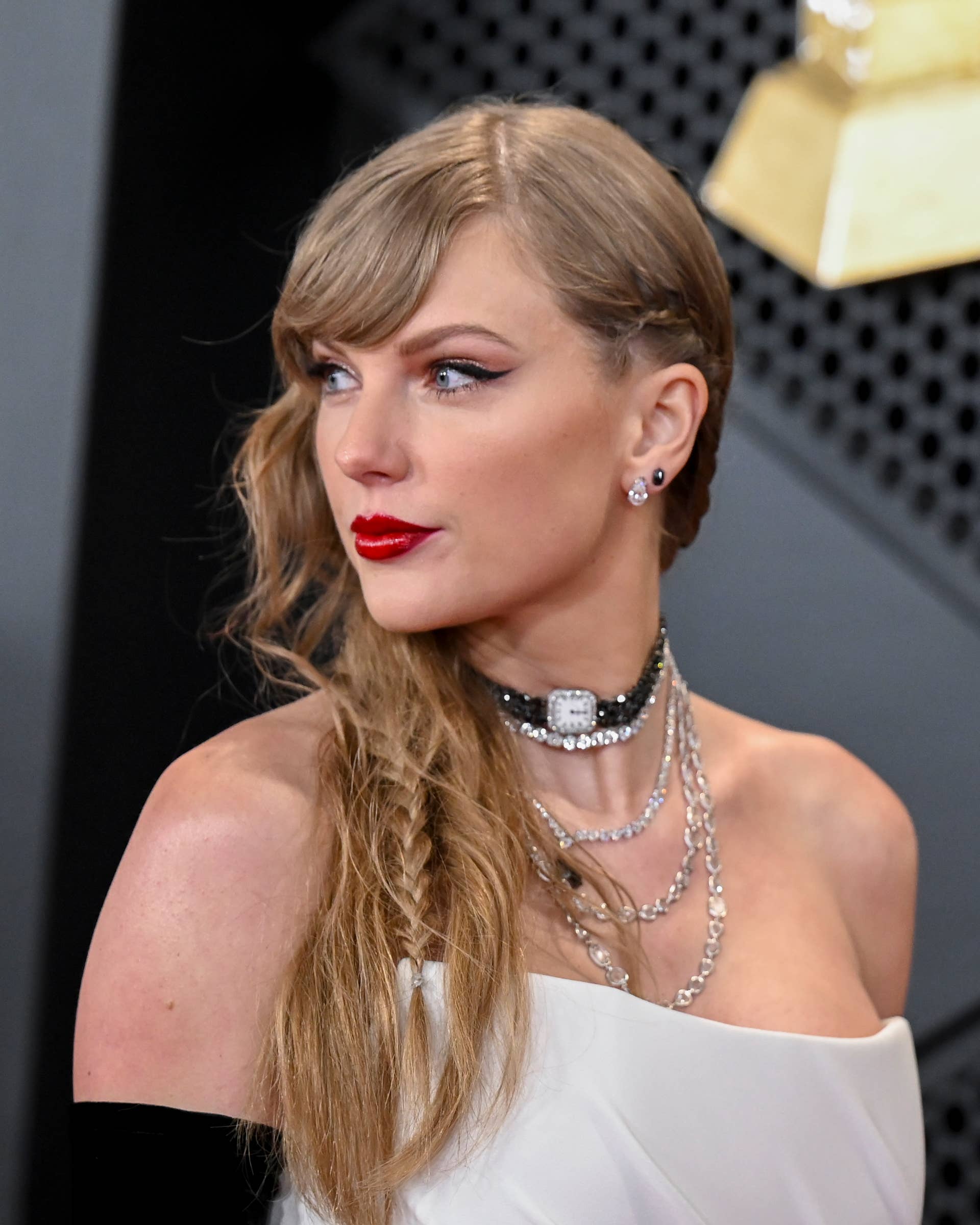 Taylor Swift Is Officially in 'Reputation' Mode in Schiaparelli