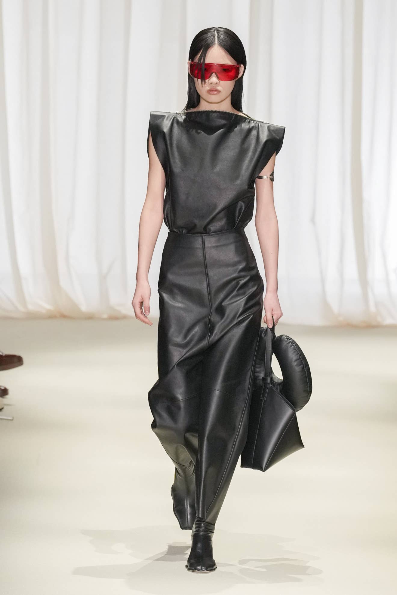 MM6 Maison Margiela Finds a New Edge for Fall 2024 - Fashionista