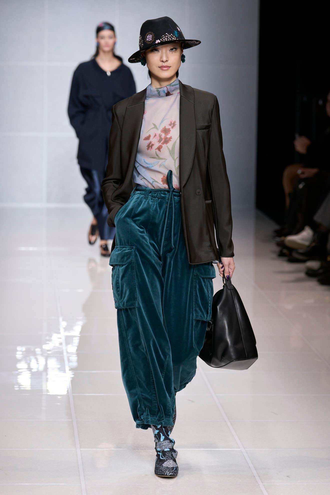 Giorgio Armani Fall 2024 Sees the Beauty in Winter Florals 