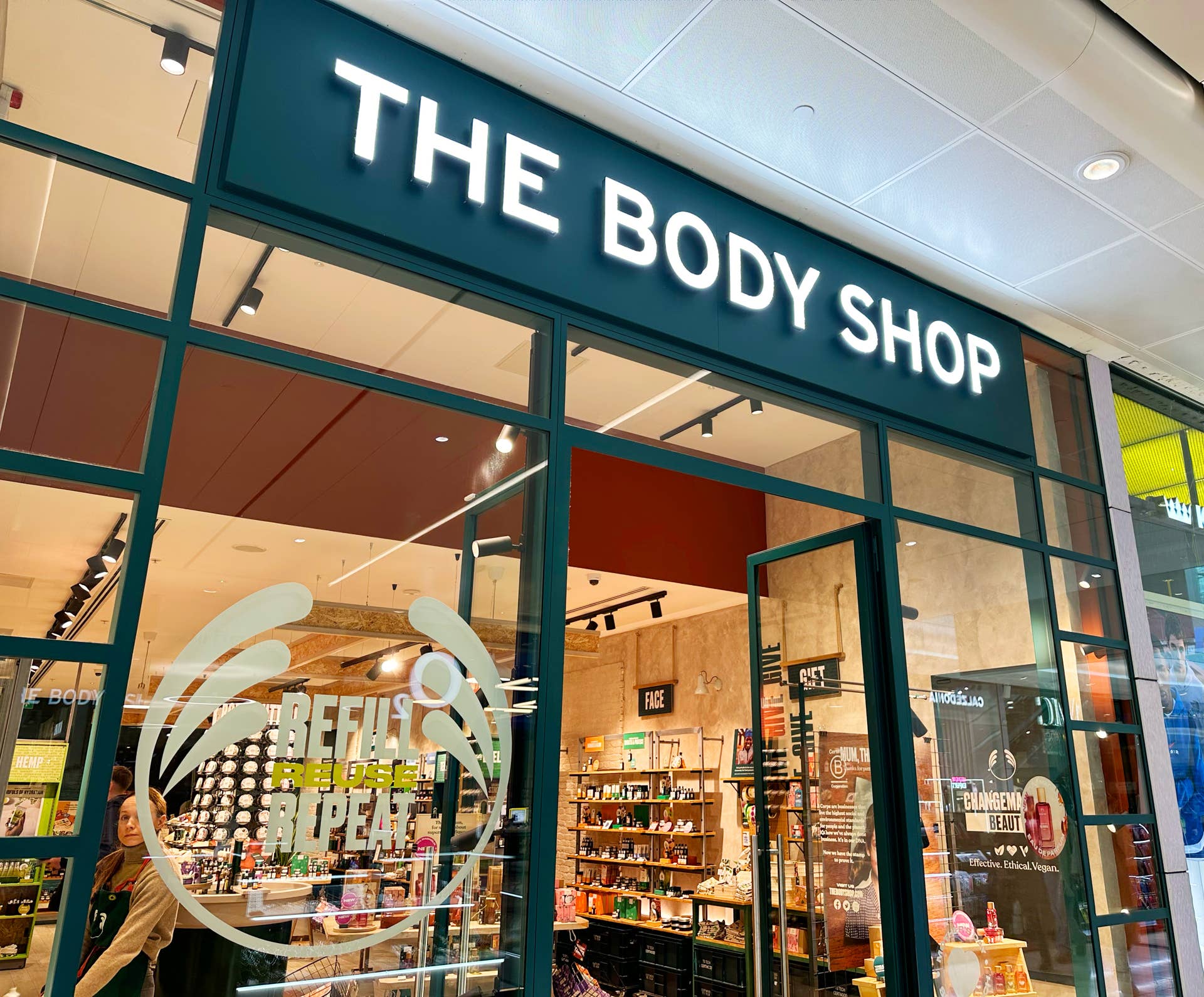 The Body Shop Ceases U.S. Operations and Files for Bankruptcy 