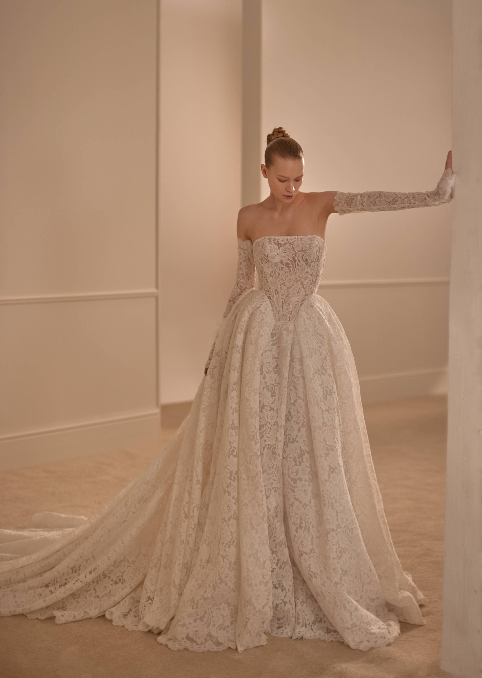 chinese dress ladies Amazon.com: Women's A-line Floral Appliques Wedding Dress 2025, Off  Shoulder Long Sleeves Wedding Dress for Brides Ivory : Clothing, Shoes &  Jewelry