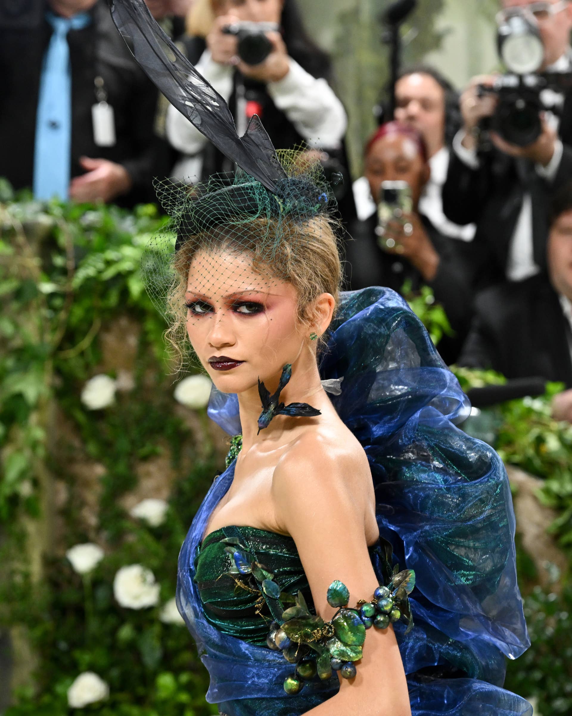 sachin and babi light blue dress Zendaya Dons an Artful Green and White Erdem Gown for GMA main image 1