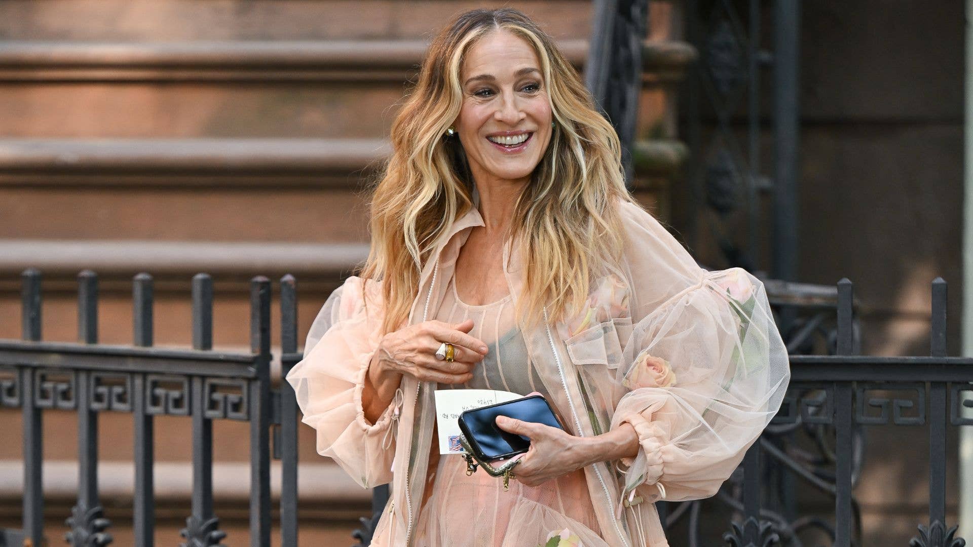 Carrie Bradshaw style - Fashionista Carrie Bradshaw style - Fashionista