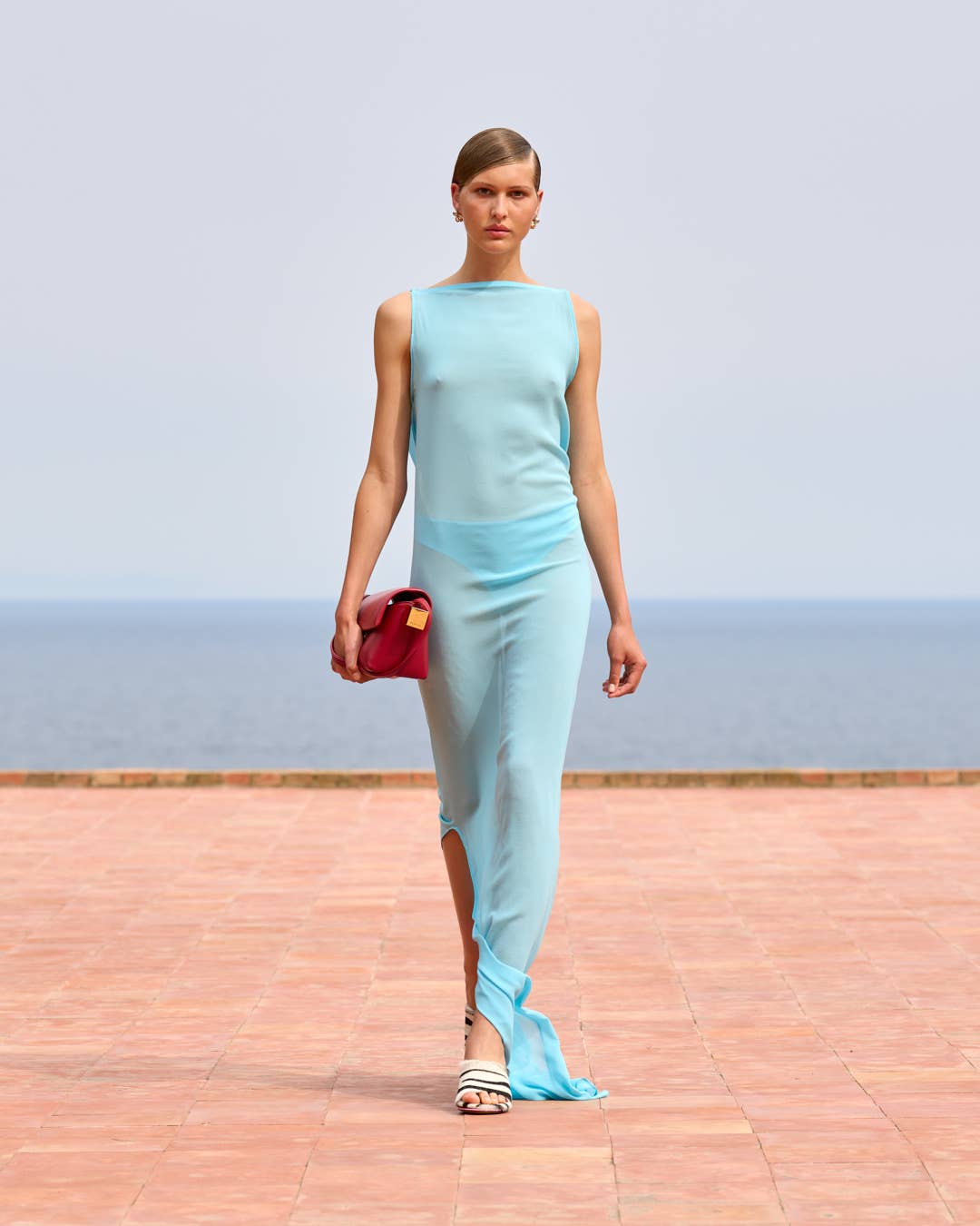 Dua Lipa Signals the Start of Summer in See-Through Jacquemus - Fashionista Dua Lipa Signals the Start of Summer in See-Through Jacquemus - Fashionista