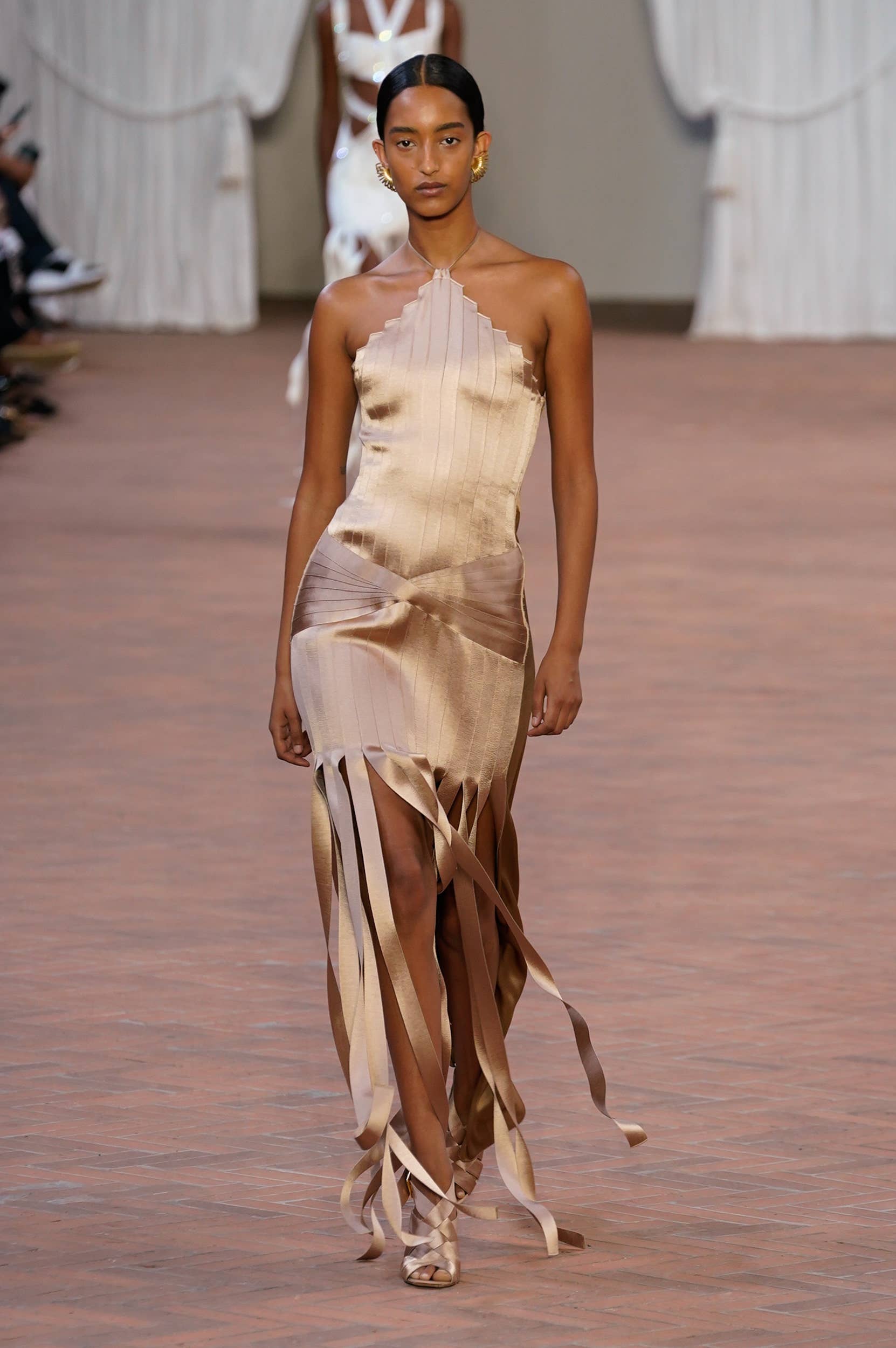 Alberta Ferretti Strips It Back to Basics for Spring 2024