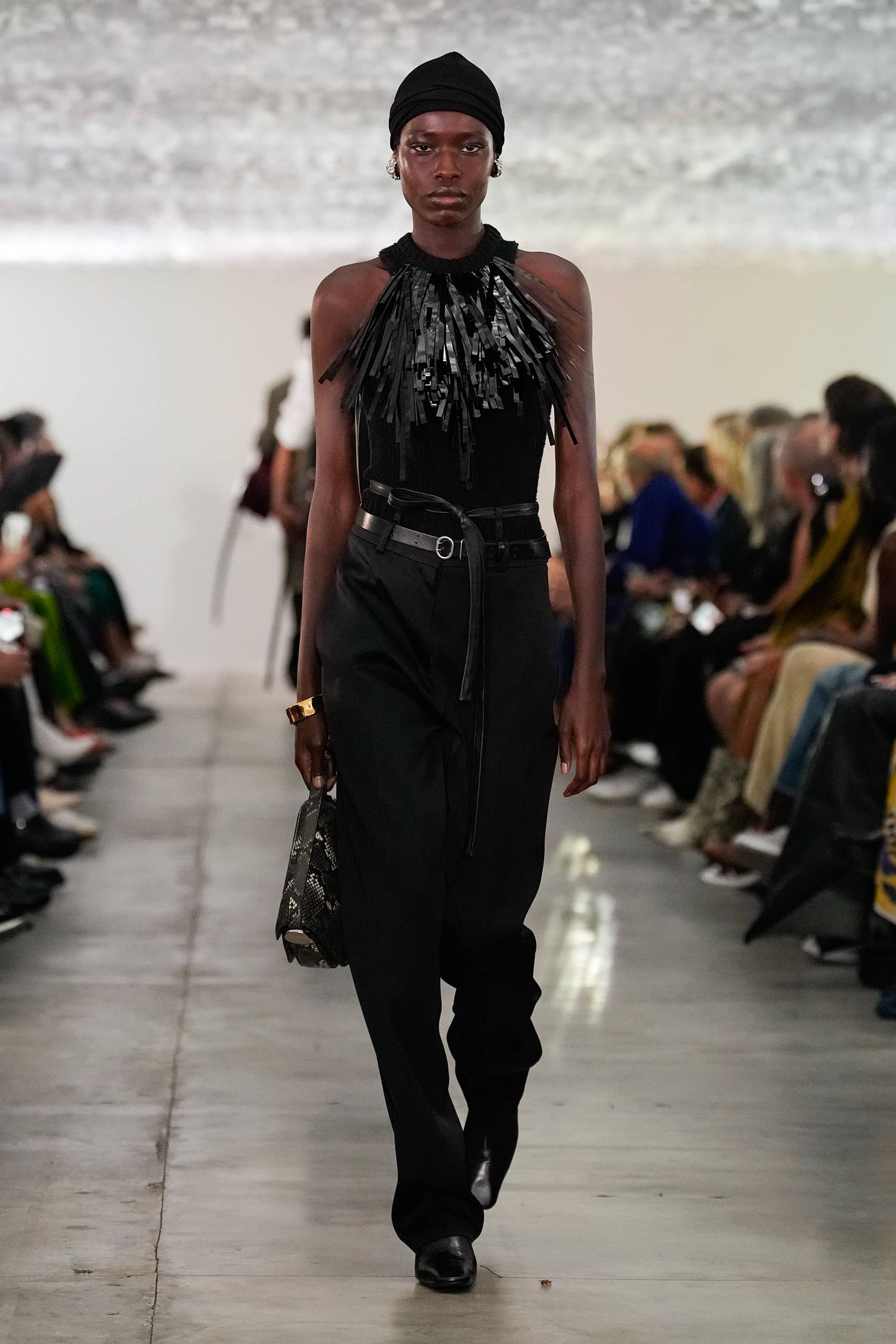 JIL SANDER リボンブラウス Can Jil Sander Convince You to Reconsider Bermuda Shorts