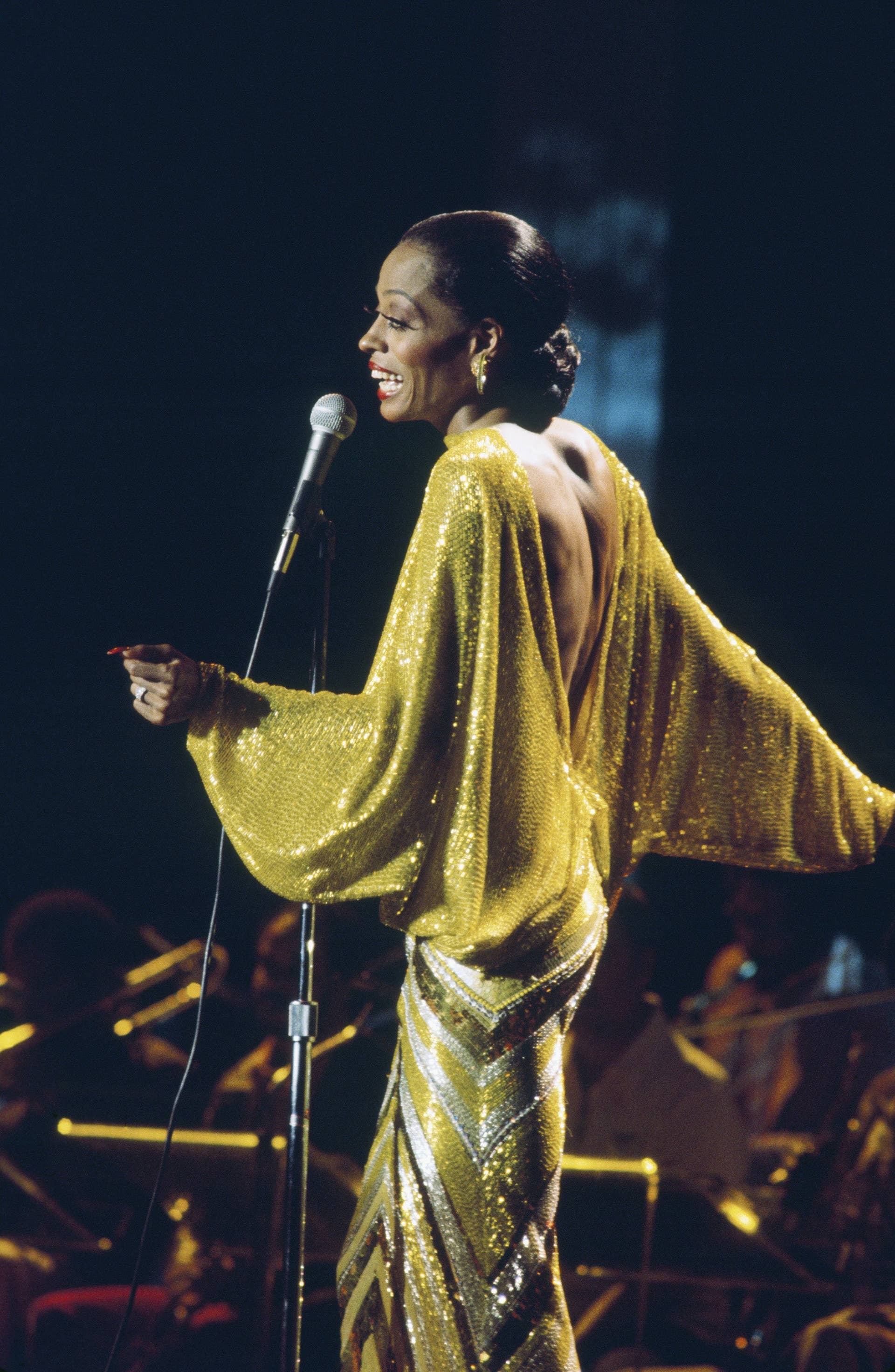 diana ross gold dress Great Outfits in Fashion History: Diana Ross's Sparkly Yellow Bob Mackie  Gown