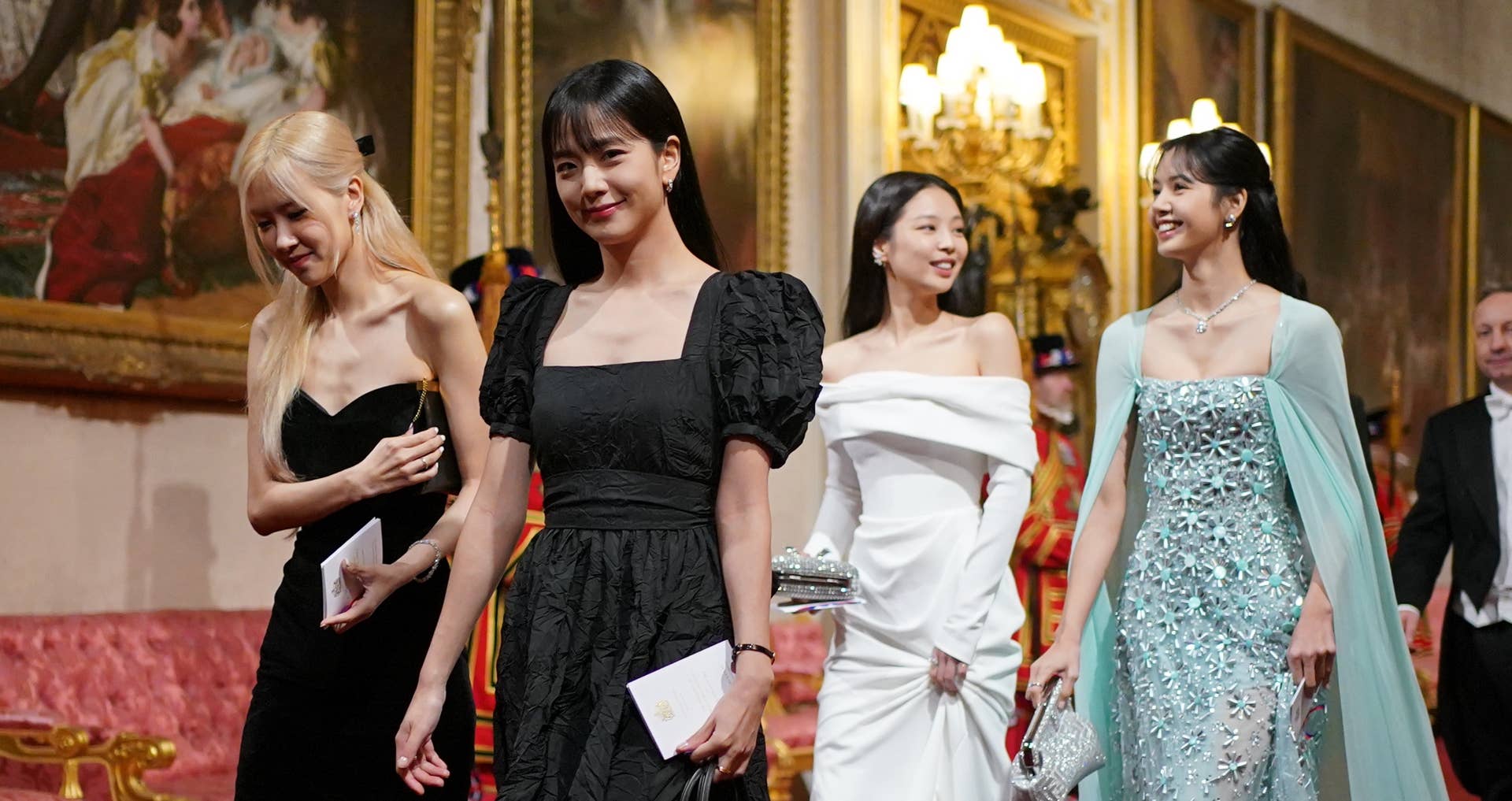 Blackpink Looked Like Princesses at Buckingham Palace - Fashionista