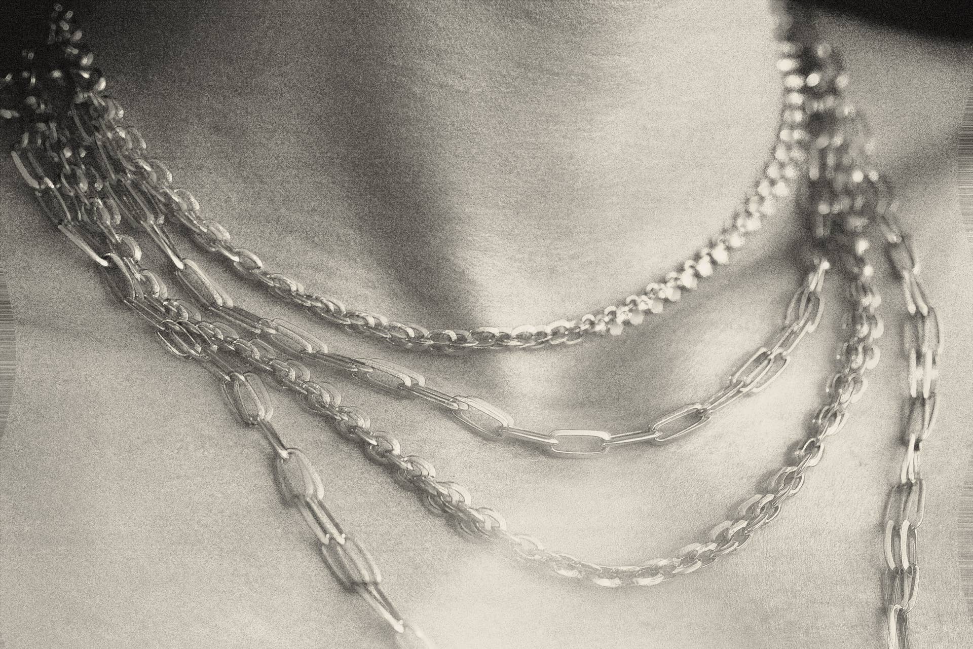 Lizzie Mandler: A Celebrity-Favorite Fine Jewelry Brand - Fashionista