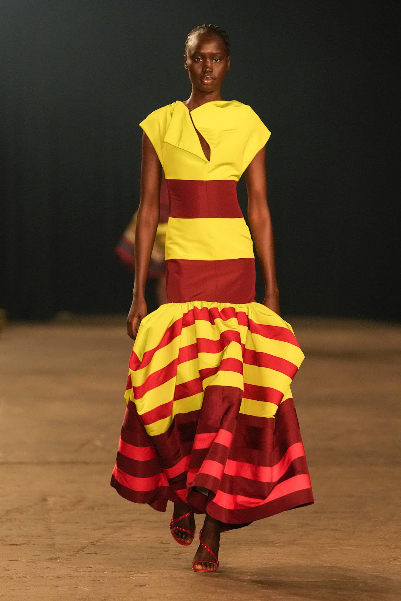 Christopher John Rogers Returns to New York Fashion Week With Imaginative  Silhouettes and Playful Colors - Fashionista