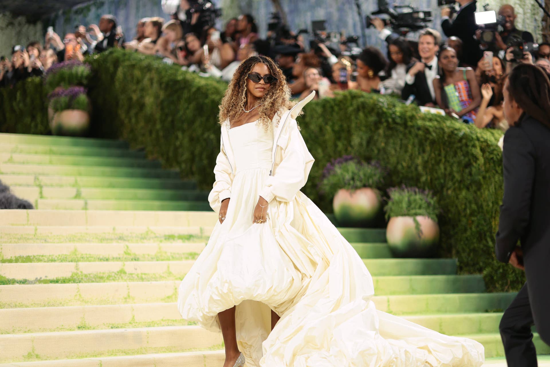 Red carpet - Fashionista Red carpet - Fashionista