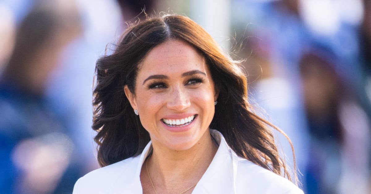 Meghan Markle Wore a Thing: White Valentino Suit Edition - Fashionista