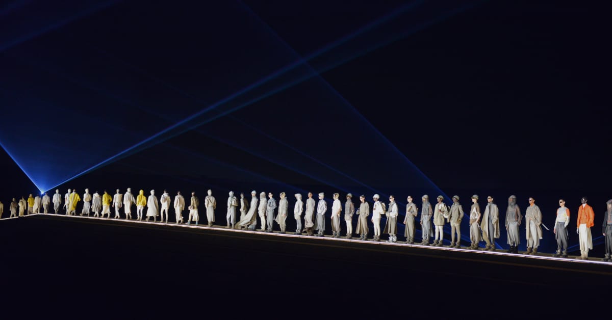 Watch the Dior Runway Show Live Fashionista