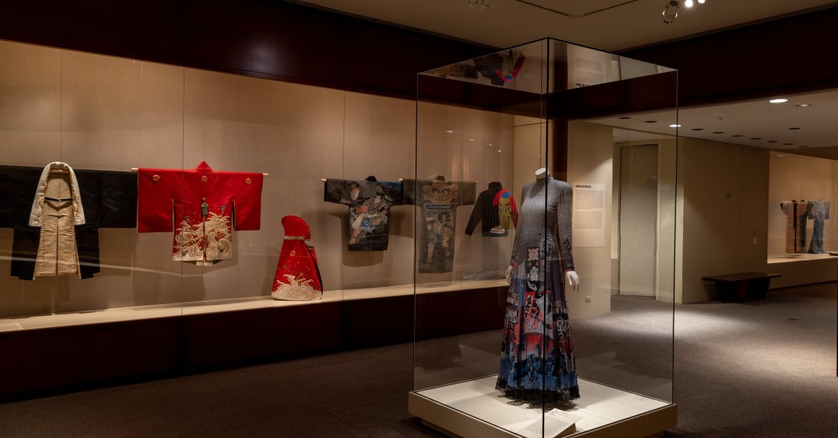 A New Exhibit Explores the Kimono and Its Influence on Global Fashion ...