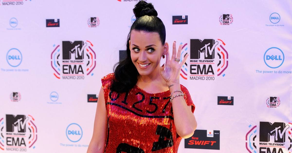 Great Outfits in Fashion History Katy Perry's Sequined TicketStub