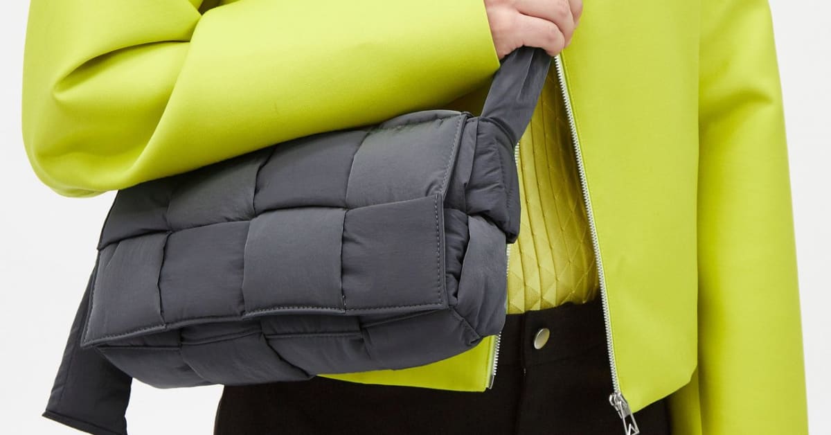 This Puffy Men's Bottega Veneta Bag Has Become a Full-On Fixation -  Fashionista