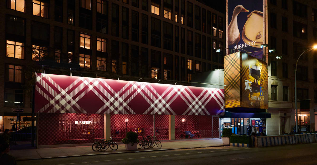 Burberry nyc on sale