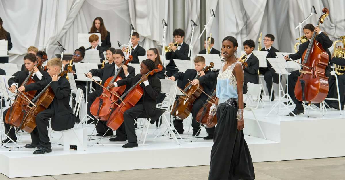 Glenn Martens Offers a Playfully Grounded Maison Margiela