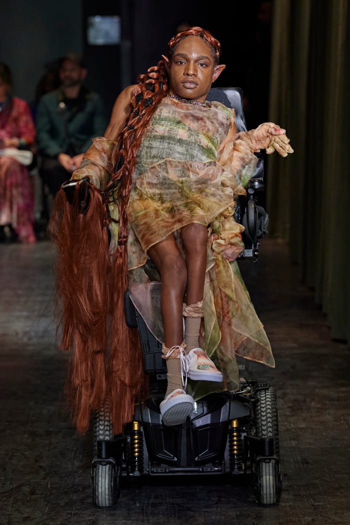 How Can Fashion Week Be More Accessible? - Fashionista