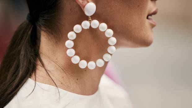 shop-resin-earrings