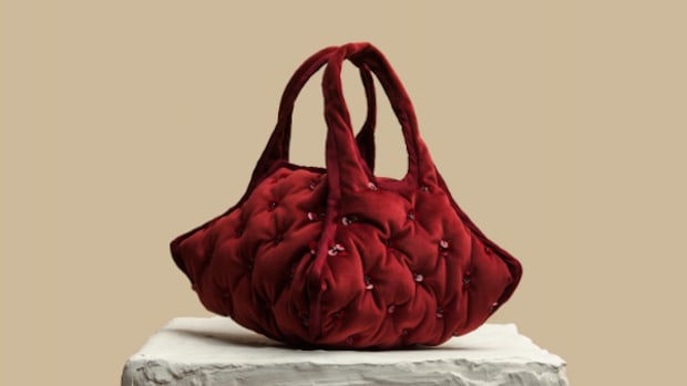 khaore burgundy pillow handbag