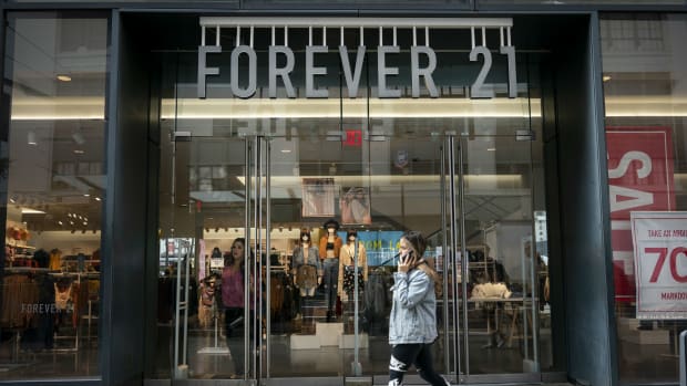 A Designer Says Forever 21 Copied Her Shirt Design