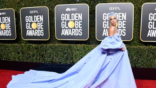 Golden Globes 2023: Rihanna Stuns in Custom Schiaparelli Gown