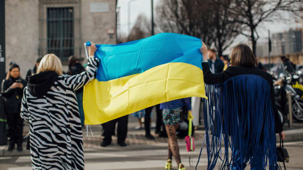 Milan Fashion Week Ukraine Flag Street Style