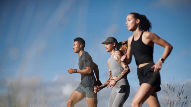 Allbirds-Natural-Run-Activewear-2