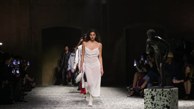 BTS' RM at 2023 Milan Fashion Week: Leaves fans swooning for his Bottega  Veneta fit