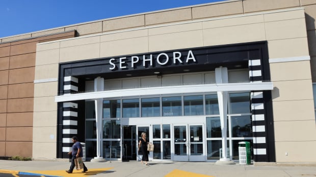  A general view of a Sephora store inside a Kohl's on September 15, 2022 in Levittown, New York, United States