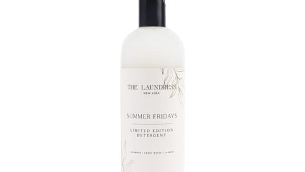the-laundress-summer-fridays-detergent