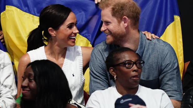 Meghan Markle Wore A Thing: Contrast J.Crew Cardigan With Staud