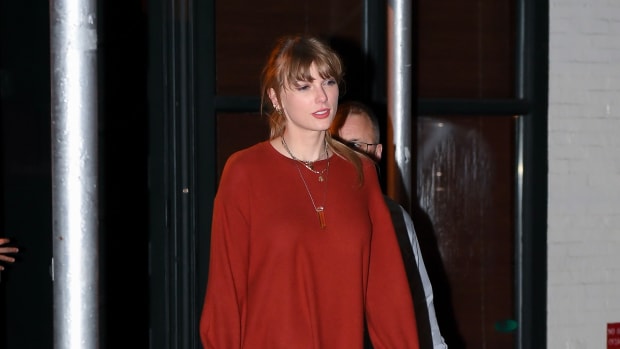 Taylor Swift Dons Louis Vuitton Boots for Date Night With Travis Kelce –  Footwear News