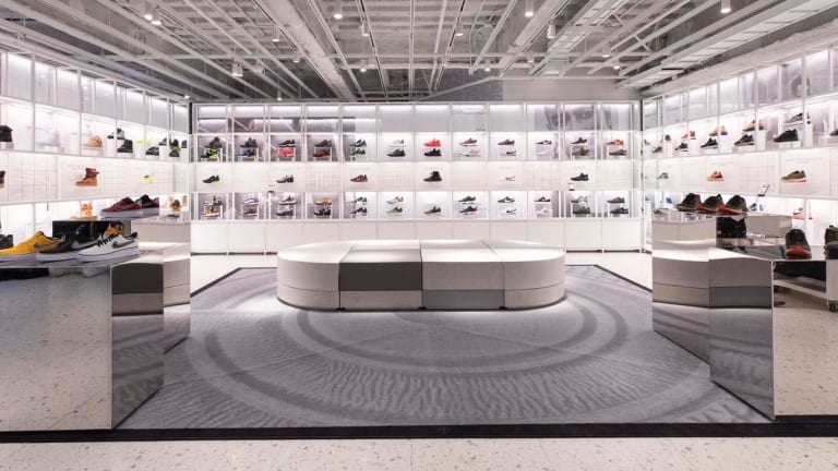 flagship nike store