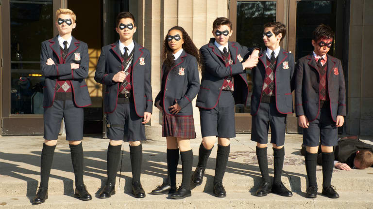 The Umbrella Academy Superheroes And Assassins Wear Vintage Custom Designed Suits And A Lot 