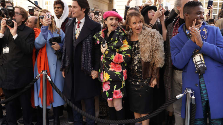 In 'Emily in Paris,' Patricia Field Pays Homage to Carrie Bradshaw and  Audrey Hepburn Through Costume - Fashionista