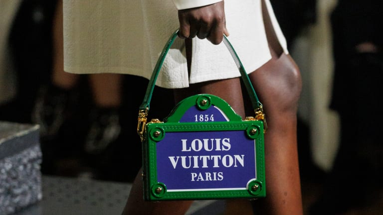 MANIFESTO - FRENCHNESS IN A BAG-SHELL: Louis Vuitton's Fall-Winter 2023  Womenswear Accessories