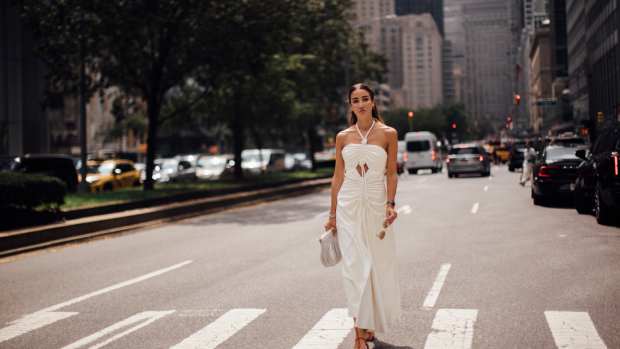 Kim Kardashian papier couverture frontale